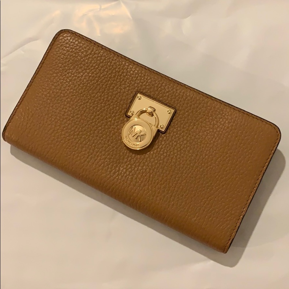 MICHAEL KORS HAMILTON LG ZIP LONG WALLET BROWN